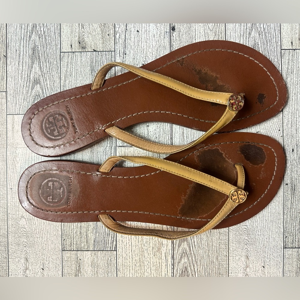 Tory Burch Terra Thong Sandals Size 9M Thing Strap Gold Logo - Picture 4 of 9